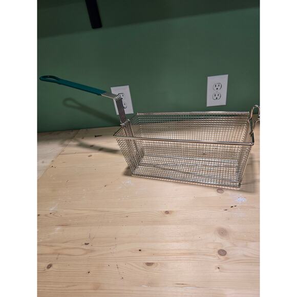 Deep Fryer Baskets with Handle Commercial Fryer Baskets - Picture 3 of 4